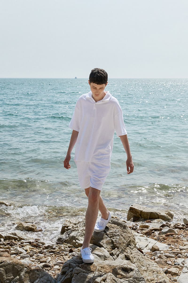 에이카 화이트, 부드러운 실루엣이 돋보이는 2019 SS 컬렉션 룩북 공개 듀펠 센터