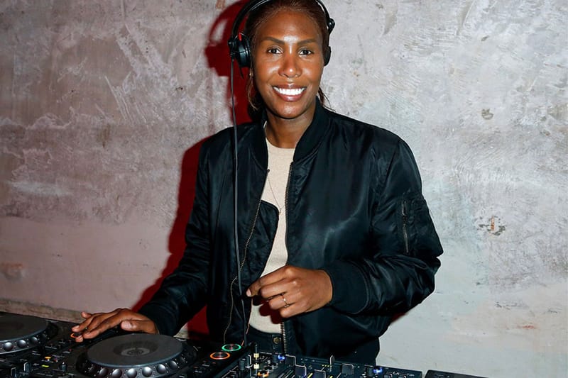 꼼 데 가르송, DJ 허니 디존과 새로운 브랜드를 론칭하다