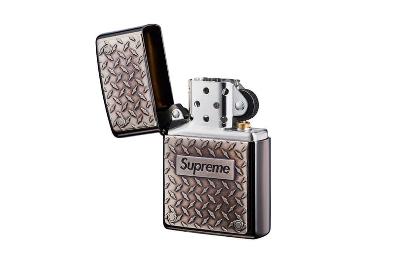 열한 번째, 슈프림 2019 SS 의류 및 액세서리 컬렉션