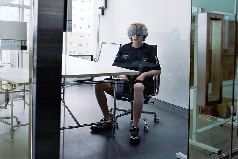 발란사 x 비바스튜디오 2019 여름 협업 컬렉션 & DJ 썸원의 기념 믹스테잎