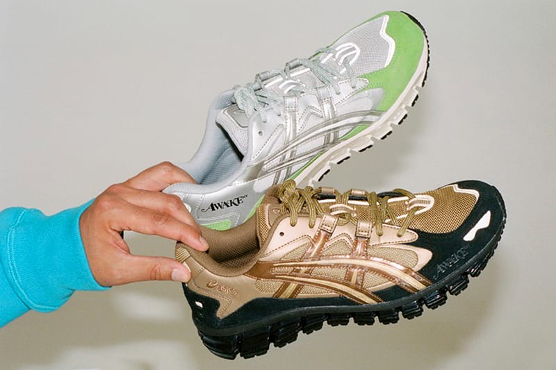 메탈릭 디테일이 돋보이는 어웨이크 NY x 아식스 '젤-카야노 5 360'