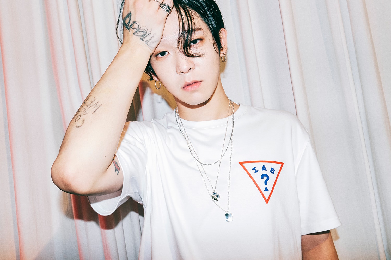 게스 x 아이앱 스튜디오 남태현 스트릿 스냅 2019 여름 streetsnaps-nam-taehyun