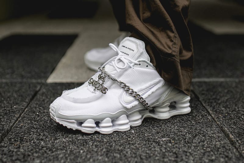 꼼 데 가르송 x 나이키 샥스 TL, 신으면 이런 느낌