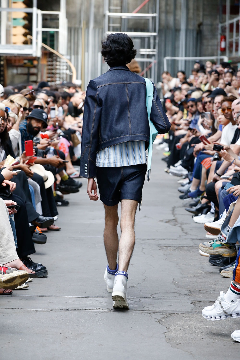산쿠안즈 x 팀버랜드 6인치 부츠 파리 패션위크 공개  timberland-x-sankuanz-collaboration-unveiled-at-paris-fashion-week