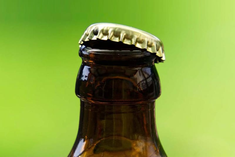 소셜 미디어에서 난리난 '보틀캡 챌린지' 베스트 영상 15