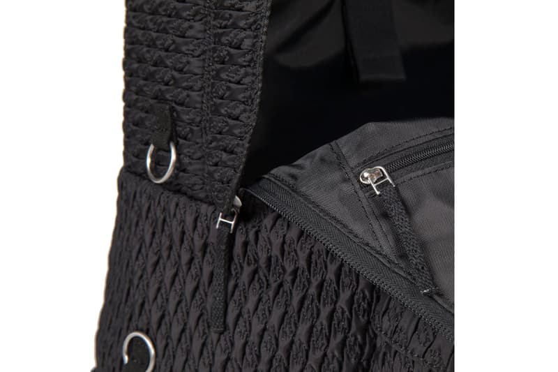 라프 시몬스 x 이스트팩 2019 가을, 겨울 협업 메탈 링 가방 컬렉션 판매처 정보 이미지