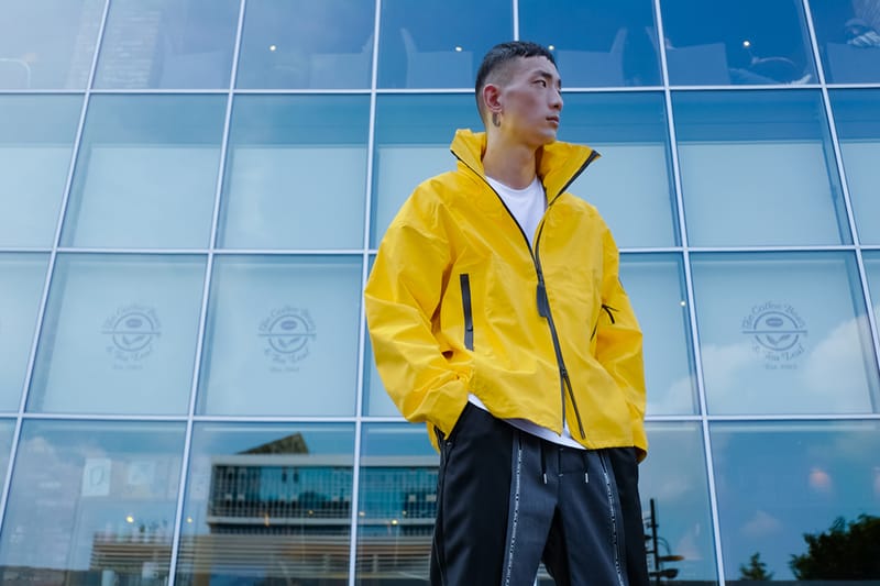 최적의 기능에 더한 도시의 멋, 아디다스 마이쉘터 레인 재킷