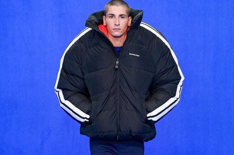 복식과 사회를 이야기한 발렌시아가 2020 SS 컬렉션