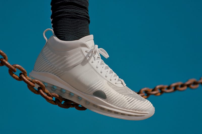 나이키 x 존 엘리엇, 르브론 제임스를 위한 농구화 '아이콘 QS' 출시