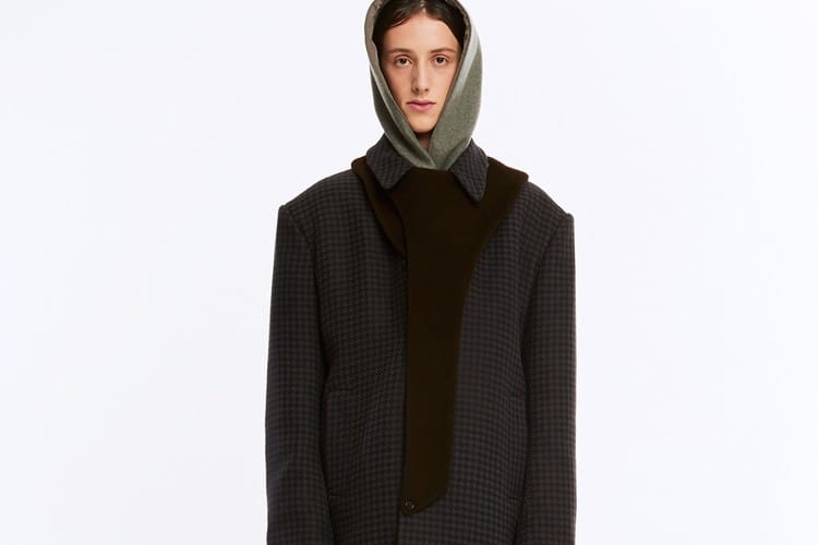 다양한 시점에 초점을 둔 코스트퍼킬로 2019 FW 컬렉션