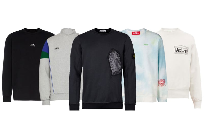 어디에든 매치하기 좋은 로고 프린트 스웨트셔츠 모음