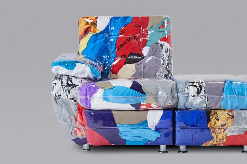 발렌시아가와 건축가 해리 누리에프가 만든 화려한 헌옷 소파