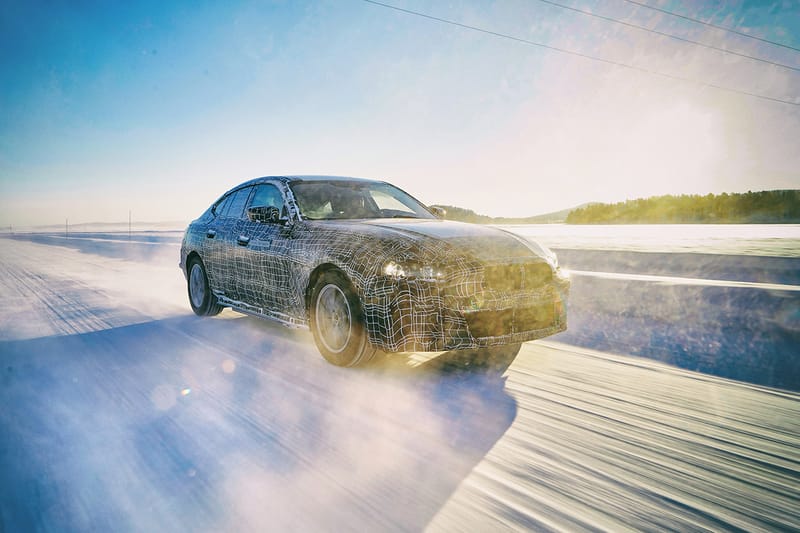 BMW 최초의 전기 세단, i4는 어떤 모습일까?