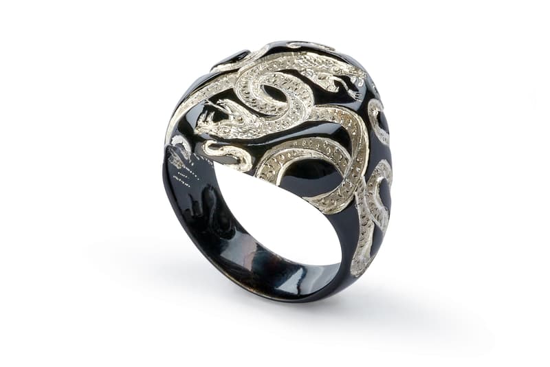 도버 스트리트 마켓 15주년 기념 컬렉션 - 구찌, 반스, 꼼데가르송, 노스페이스, 나이키, 베이프, 질 샌더, 노아, 마린 세레, 팔라스, 언더커버, 스투시, 버버리, 닥터 마틴, 클롯 등