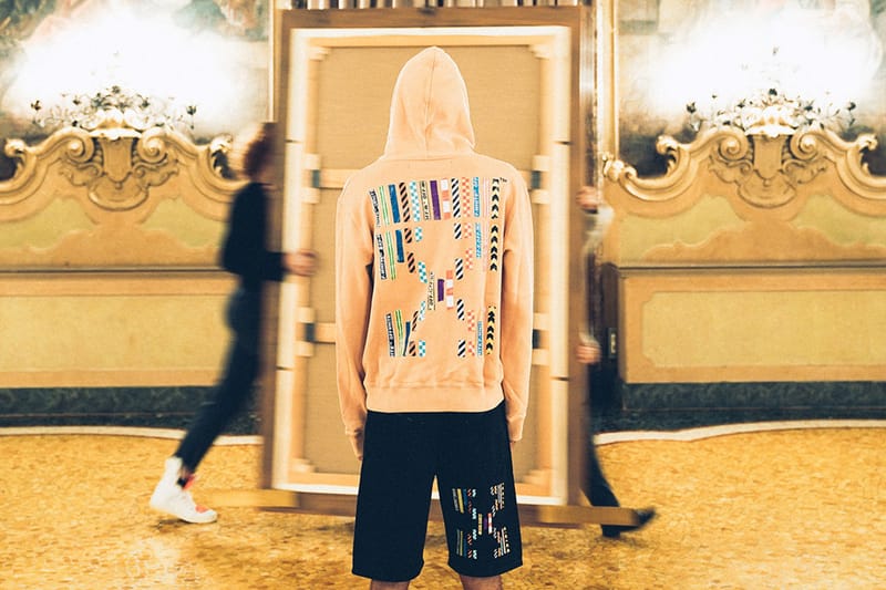 아이스크림 포장지에서 영감받은, 오프 화이트 ‘SURRENDER’ 캡슐 컬렉션