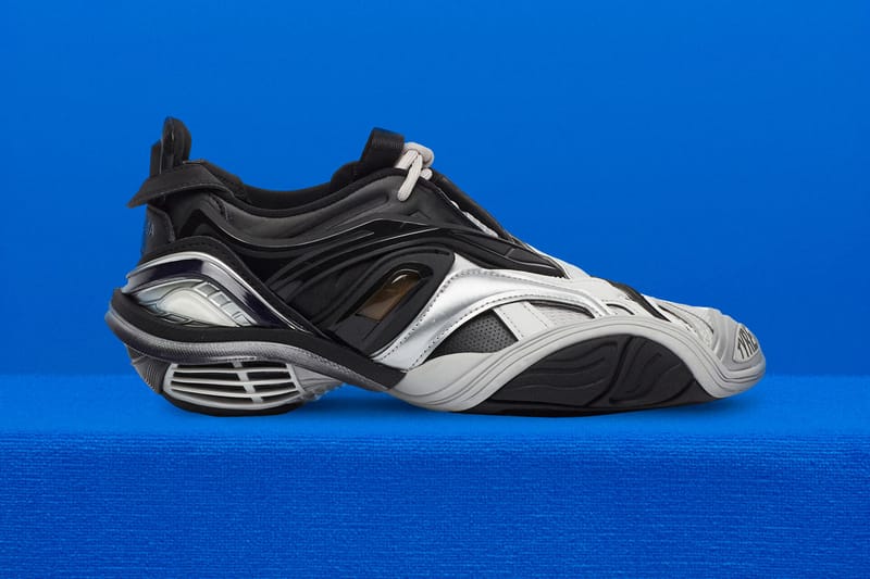 이것은 구두인가, 운동화인가? 발렌시아가의 ‘타이렉스’ 발매 정보