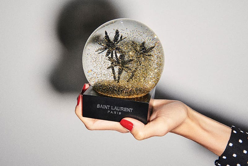 선물로 받고 싶은 생 로랑 크리스마스 기프트 셀렉션