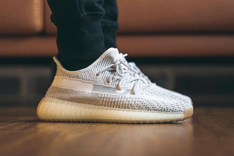 이지 부스트 350 V2 '테일게이트' 실제 착용 이미지 공개