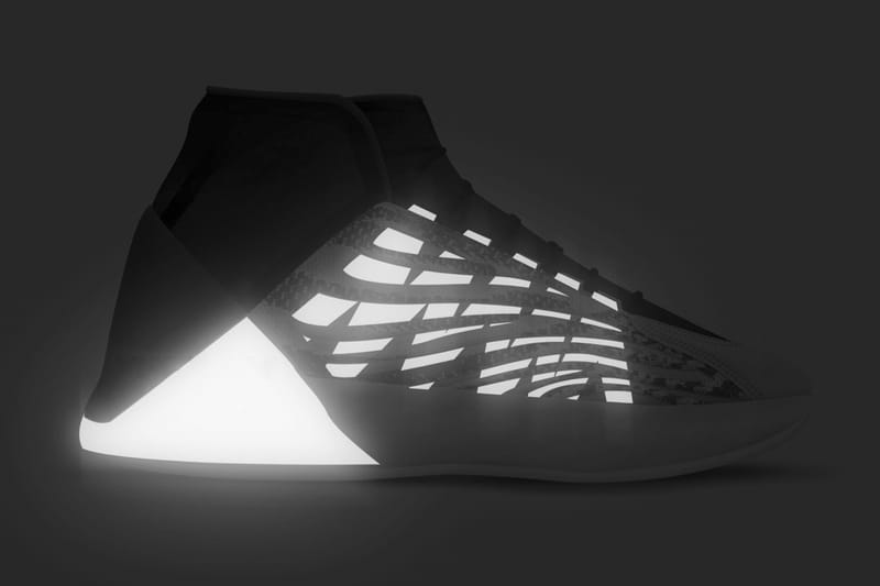 칸예 웨스트의 농구화, 이지 퀀텀 '바륨' 새 발매 정보