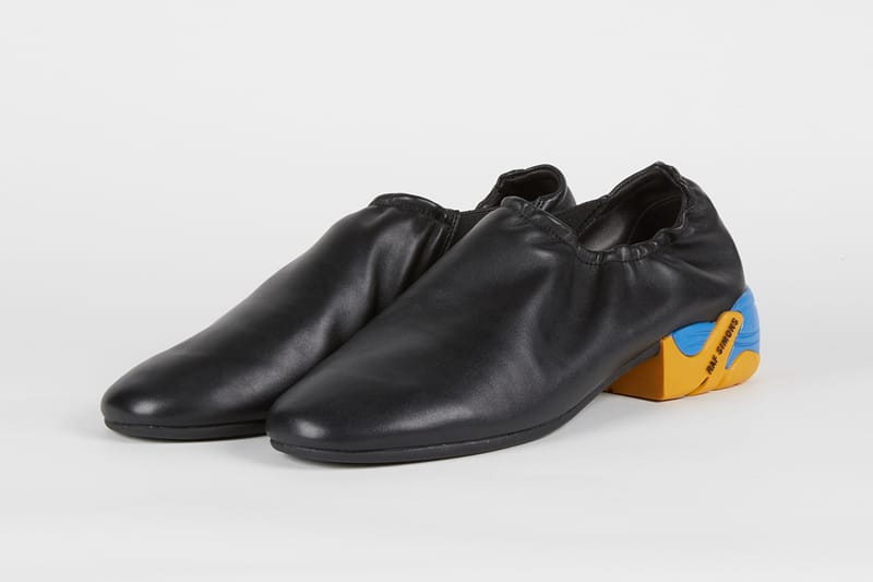 파리 패션위크에서 공개된,  라프 시몬스 2020 FW 러닝화 컬렉션