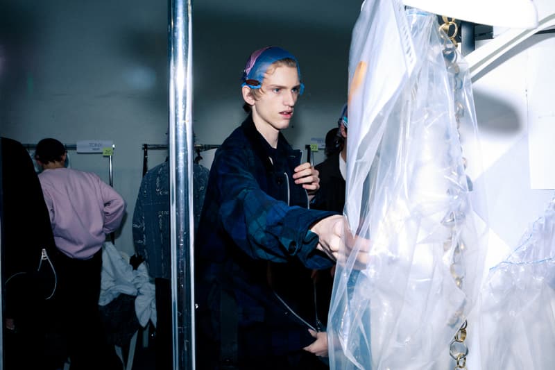 사카이 x 나이키 협업 페가수스 베이퍼와플 공개된, 2020 가을, 겨울 컬렉션 백스테이지, 파리 패션위크