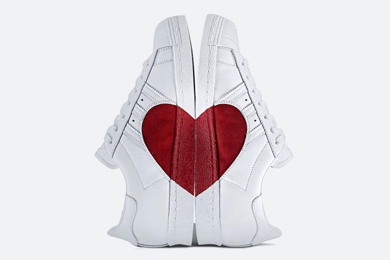 식은 사랑도 다시 뜨겁게 바꿔줄 커플 스니커 추천 11