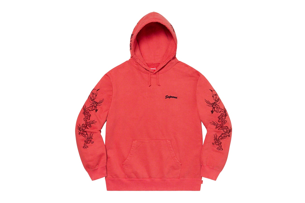 슈프림 2020 봄 여름 컬렉션 전 제품, 투팍, 나이키 에어 포스 1, 나오미 캠벨