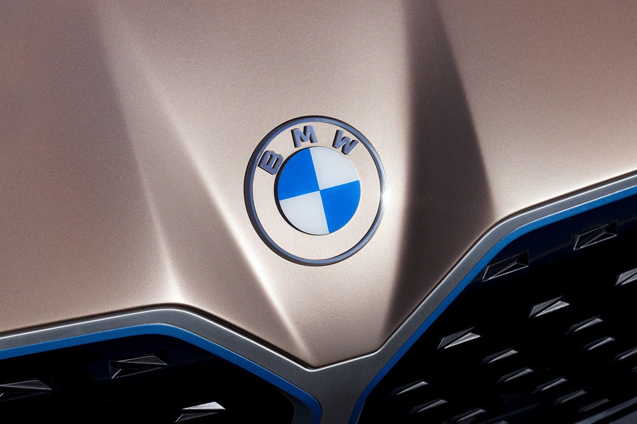 BMW 새 로고 공개, 엠블럼, 자동차, i4, 전기자동차
