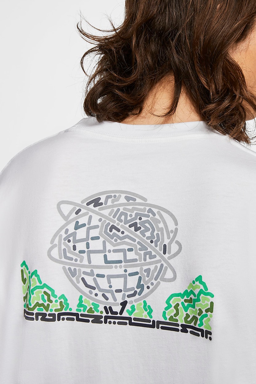 뉴욕 퀸즈 공원을 모티프로 한, 윤협 작가와 나이키 SB의 협업 티셔츠