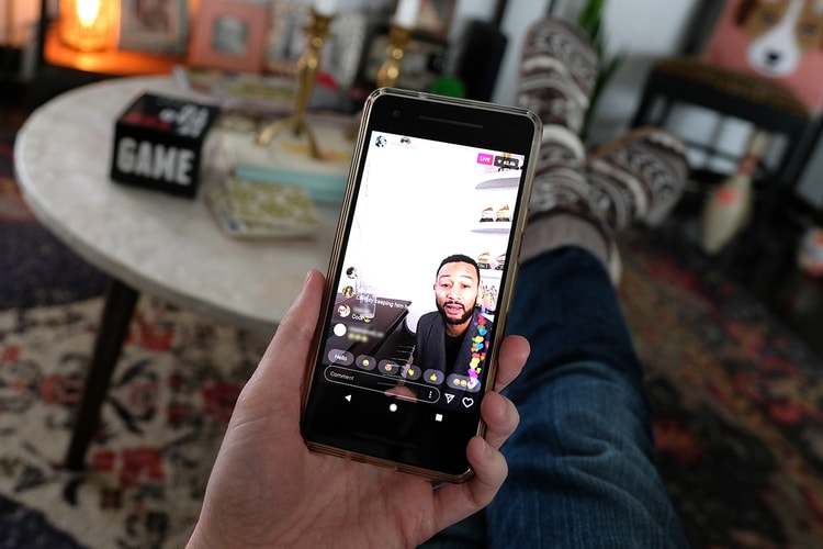 '집콕' 생활을 즐겁게 만들어줄 온라인 콘서트 10