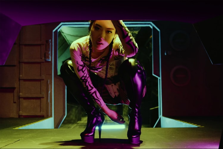 AOMG의 새 아티스트 정체는 드비타, 9일 데뷔 EP 발매