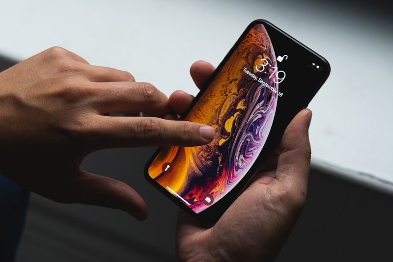 애플 아이폰, 마스크 페이스 아이디 잠금해제 개선,  iOS 13.5 베타, 편안