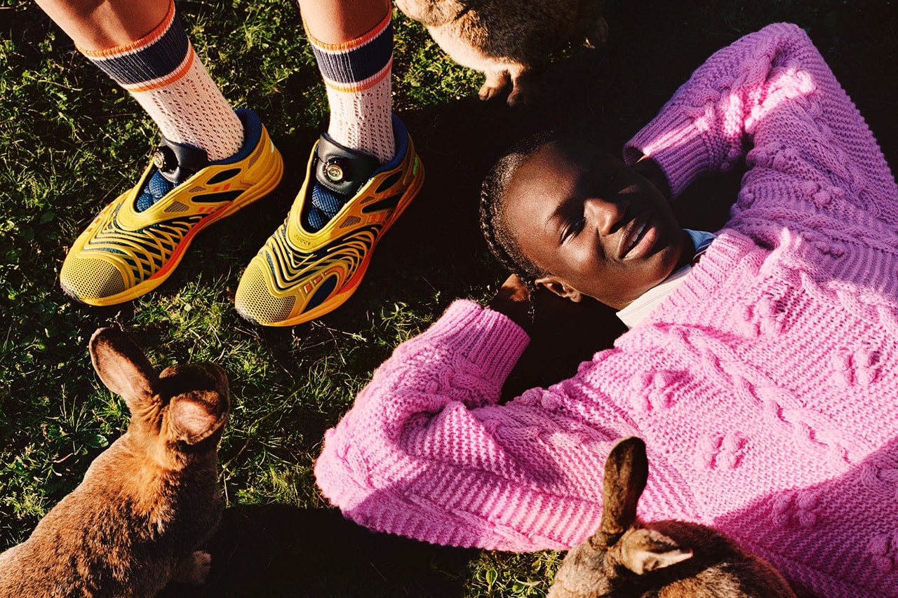 구찌, 2020 프리 폴 광고 캠페인, '#SoDeerToMe' 룩북 공개, 스웨터, 버킷 햇, 가죽 재킷, 홀스빗 로퍼