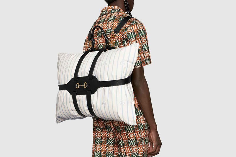 구찌, SS 2020 홀스빗 1955 필로우 백팩 홀더 출시