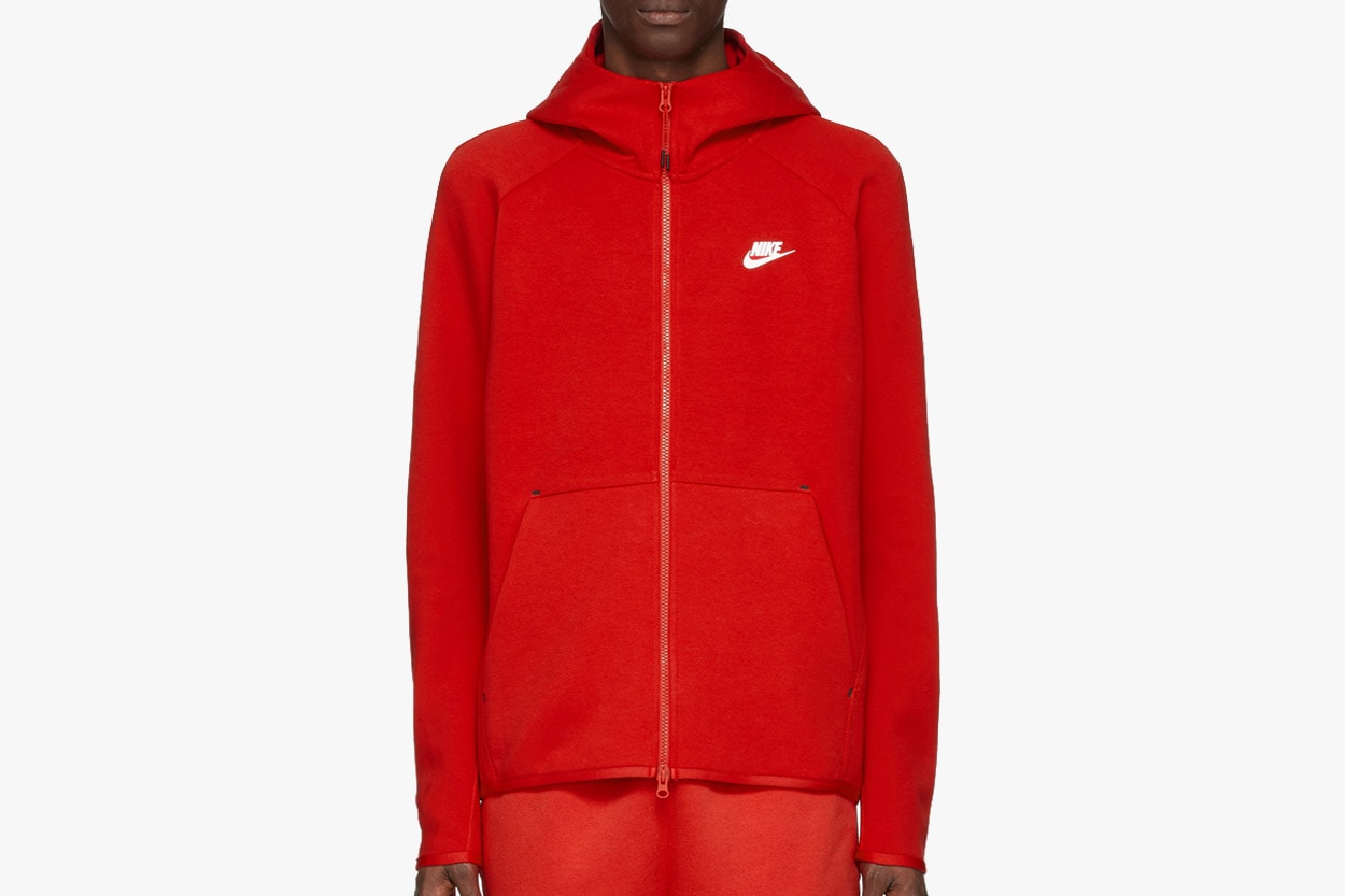 홈웨어 세트 5종, 챔피온, 칼하트 WIP, 나이키, 존 엘리엇, 에리즈, 재택 근무, 스웨트셔츠, 스웨트팬츠, 라운지패션