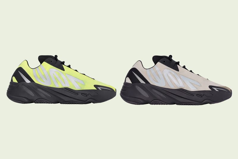 이지 부스트 700 MNVN ‘포스포’ & ‘본’ 출시