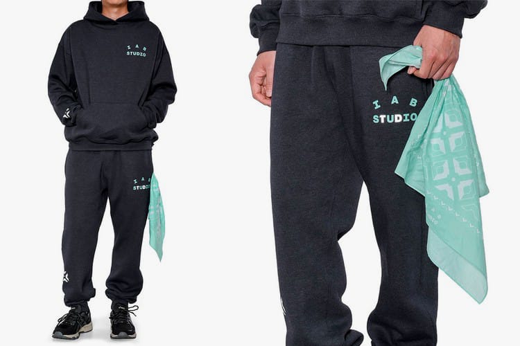 라이엇 게임즈 x 아이앱 스튜디오, '리그 오브 레전드' 의류 컬렉션 출시