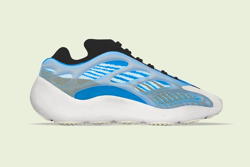 소다맛 이지? 이지 700 V3 시리즈의 세 번째 모델, '아자레스' 공개