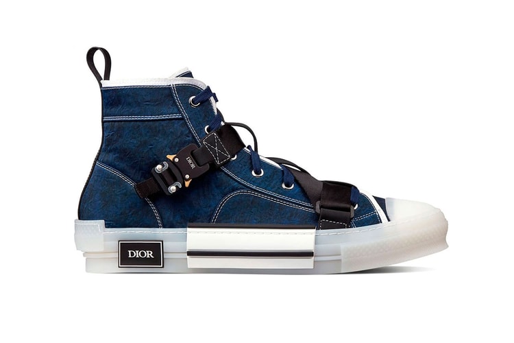 블랙 코브라 버클이 채워진 디올 B23 하이톱 스니커 출시