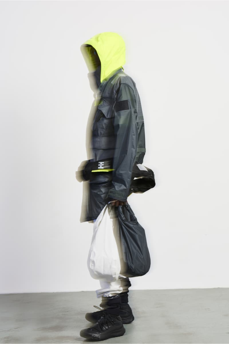 헬리 한센 2021년 SS 컬렉션, HH-118389225-203 '아카이브' 룩북 공개, 아웃도어, 해양복, 항해복