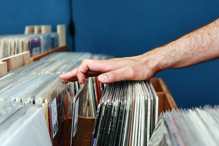 모자이크 서울의 커티스 캄부가 들려주는 바이닐 이야기