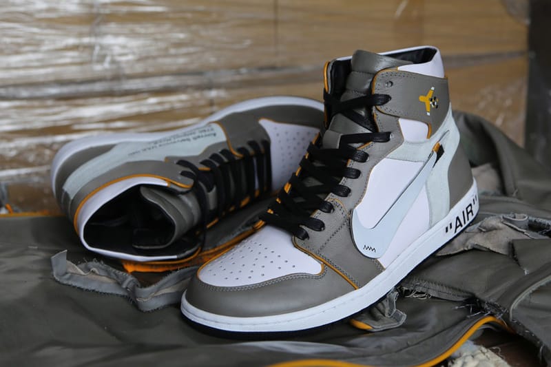 비행기 좌석 원단을 재활용한 오프 화이트 에어 조던 1 커스텀 모델, 래플 좌표