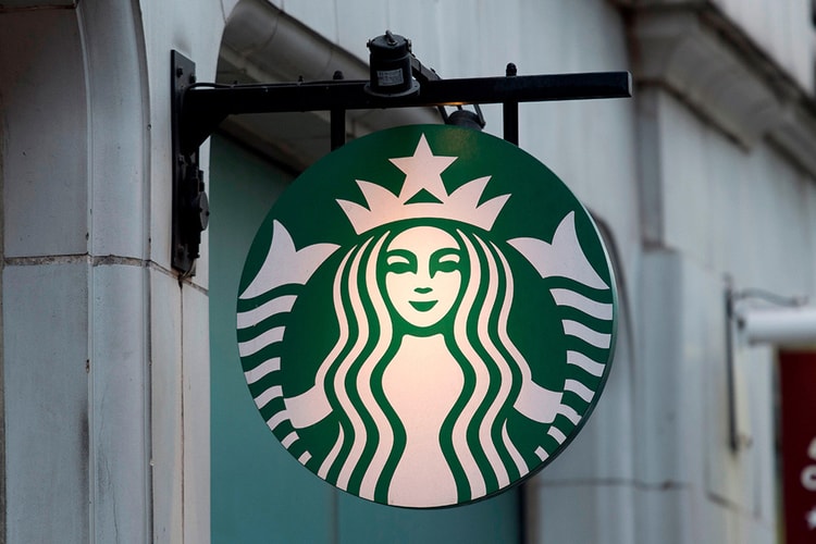 스타벅스, 매장 직원들의 ‘블랙 라이브즈 매터’ 관련 티셔츠 착용 금지한다