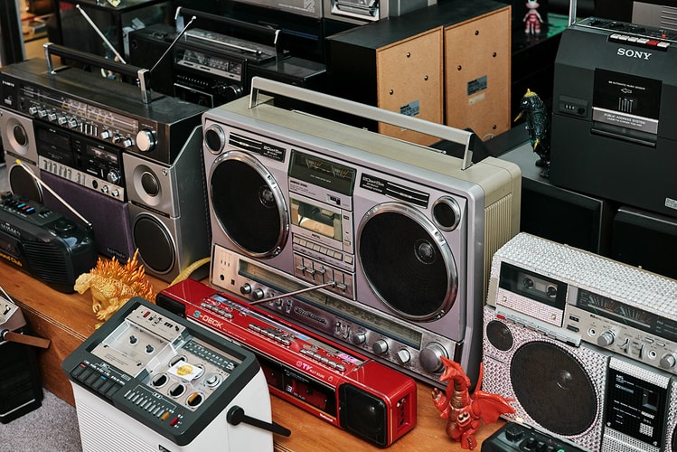 워크맨부터 닌텐도 게임보이까지, 레트로 가젯 편집숍 ‘레몬’ 쇼룸 방문기