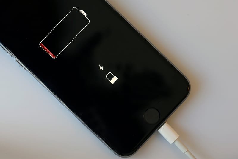 애플 아이폰 12의 배터리 용량은 아이폰 11보다 줄어든다?