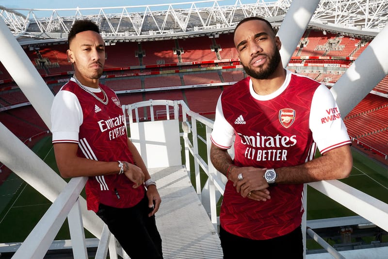 아디다스, 아스날 F.C.의 2020/21 시즌 새로운 홈 유니폼 공개