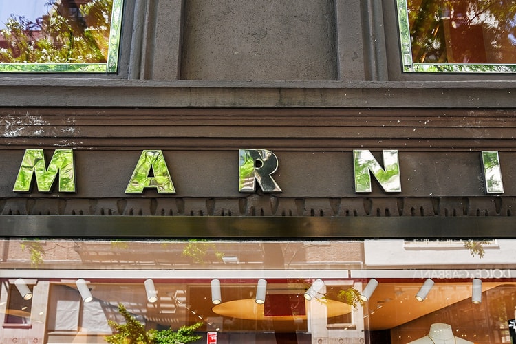 마르니의 새로운 캠페인 영상이 인종 차별 이슈에 휩싸였다