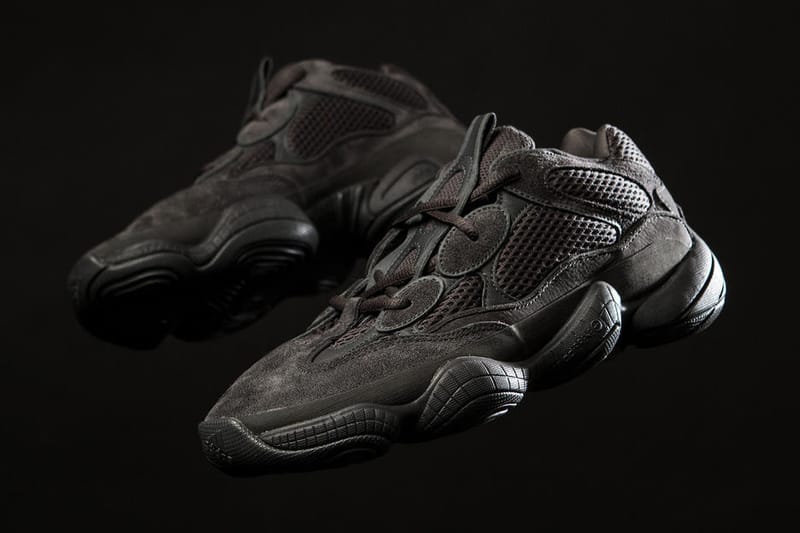 아디다스 이지 500 유틸리티 블랙 재발매 정보