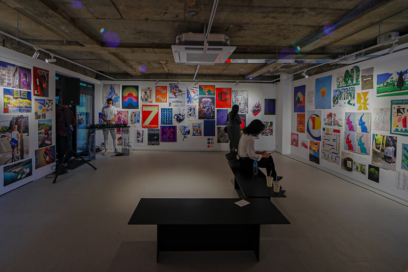 70 팀의 크리에이터, 2백여 종의 포스터를 볼 수 있는 전시, 'WHAT IS YOUR CABINET?', 연희동 카페, 서울 갤러리, 서울전시, 포스터숍, 인테리어 소품, 이호수, 잔나비, 콰야, 펀치넬로, 머레이크랩, 혁오, 노상호, 웨이비서울, 혼노, 코스믹보이, 221 우드지, 로비 로이, 라이즈 호텔, 소프, 케이크샵, 콘트라, 스푸닝 오아 에이전시