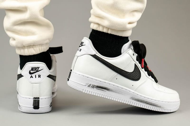 피스마이너스원 x 나이키의 두 번째 협업 에어 포스 1 착용 영상이 공개됐다